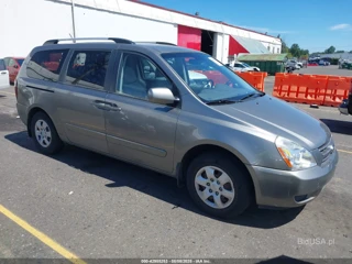 KIA KIA SEDONA LX
