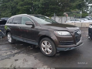 AUDI AUDI Q7 3.0T PREMIUM