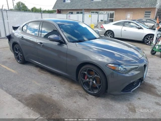 ALFA ROMEO ALFA ROMEO GIULIA TI SPORT AWD