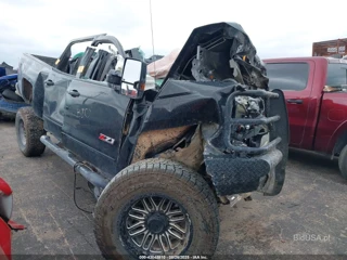 CHEVROLET CHEVROLET SILVERADO 2500HD LT