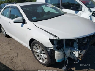 TOYOTA TOYOTA CAMRY HYBRID XLE