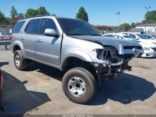 TOYOTA TOYOTA SEQUOIA SR5 V8