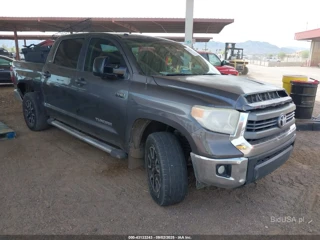 TOYOTA TOYOTA TUNDRA SR5 5.7L V8