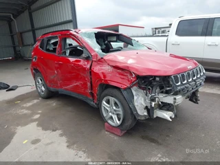 JEEP JEEP COMPASS LATITUDE 4X4