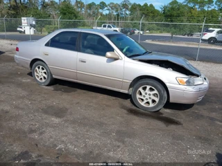 TOYOTA TOYOTA CAMRY LE V6