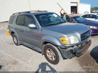 TOYOTA TOYOTA SEQUOIA SR5 V8