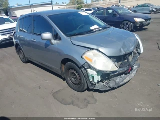 NISSAN NISSAN VERSA 1.8S