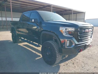 GMC SIERRA 1500 4WD SHORT BOX AT4