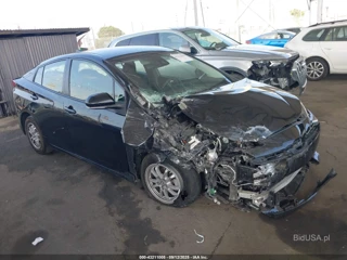 TOYOTA TOYOTA PRIUS LE