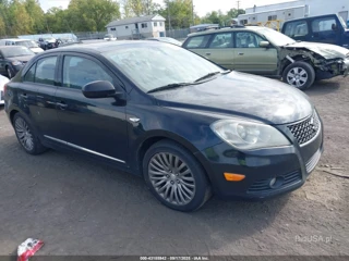 SUZUKI SUZUKI KIZASHI GTS