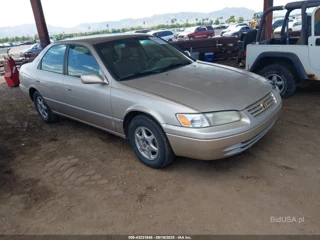 TOYOTA TOYOTA CAMRY LE