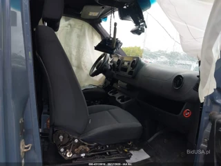 MERCEDES-BENZ MERCEDES-BENZ SPRINTER 2500 HIGH ROOF V6