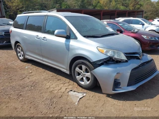 TOYOTA TOYOTA SIENNA LE 8 PASSENGER