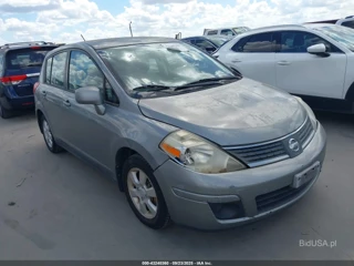 NISSAN NISSAN VERSA 1.8S