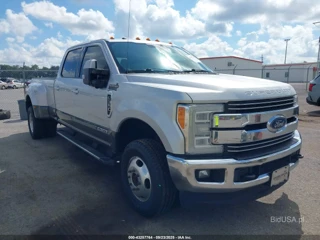 FORD FORD F-350 LARIAT