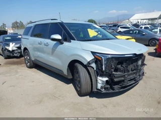 KIA KIA CARNIVAL MPV HYBRID EX