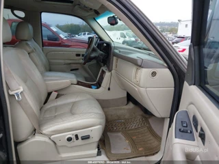 CADILLAC CADILLAC ESCALADE STANDARD