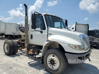 INTERNATIONAL 4000 4400
