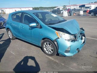 TOYOTA TOYOTA PRIUS C THREE