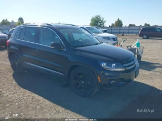 VOLKSWAGEN VOLKSWAGEN TIGUAN SE