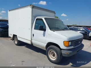 FORD FORD E-350 CUTAWAY STANDARD