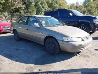 TOYOTA TOYOTA CAMRY LE