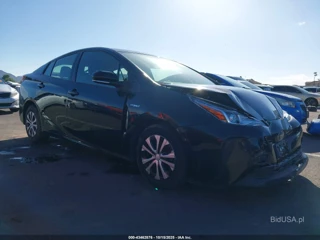 TOYOTA TOYOTA PRIUS LE