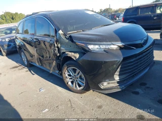 TOYOTA TOYOTA SIENNA WOODLAND EDITION
