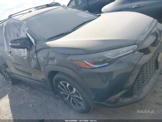 TOYOTA TOYOTA COROLLA CROSS HYBRID SE
