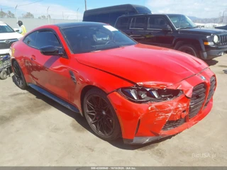 BMW M4 COMPETITION
