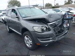 VOLKSWAGEN VOLKSWAGEN TOUAREG 2 VR6 FSI