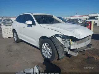 VOLVO VOLVO XC60 T5 MOMENTUM