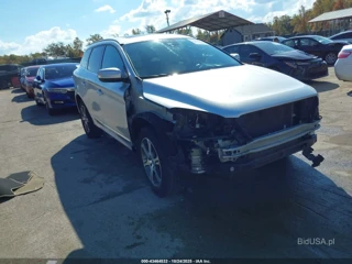 VOLVO VOLVO XC60 T6 R-DESIGN PREMIER PLUS