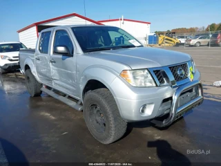 NISSAN NISSAN FRONTIER SV