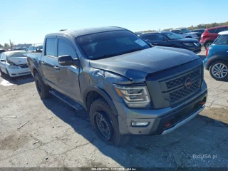 NISSAN NISSAN TITAN PRO-4X 4X4