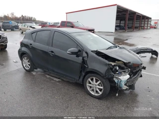 TOYOTA TOYOTA PRIUS C THREE