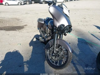 HARLEY-DAVIDSON HARLEY-DAVIDSON FLHX STREET GLIDE