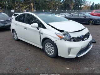 TOYOTA TOYOTA PRIUS PLUG-IN