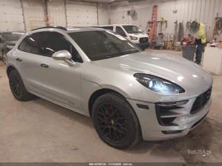 PORSCHE PORSCHE MACAN GTS