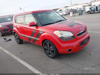 KIA KIA SOUL +