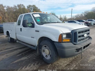 FORD FORD F-350 CHASSIS LARIAT/XL/XLT