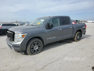 NISSAN TITAN SV