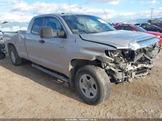 TOYOTA TOYOTA TUNDRA SR5 5.7L V8