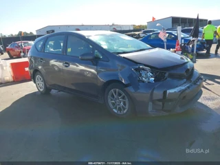 TOYOTA TOYOTA PRIUS V FOUR