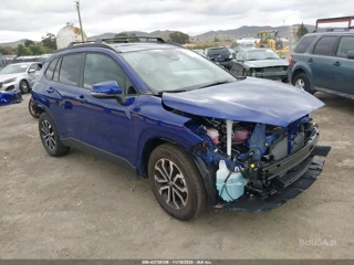 TOYOTA TOYOTA COROLLA CROSS HYBRID SE