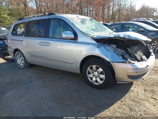 HYUNDAI HYUNDAI ENTOURAGE GLS/LIMITED