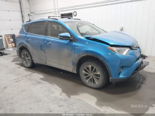 TOYOTA TOYOTA RAV4 HYBRID XLE