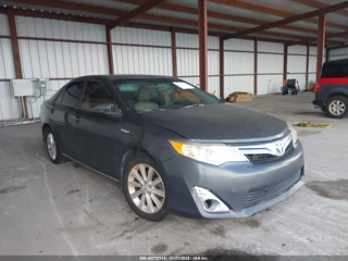 TOYOTA TOYOTA CAMRY HYBRID XLE