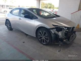 TOYOTA TOYOTA PRIUS XLE