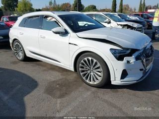 AUDI AUDI E-TRON PREMIUM PLUS
